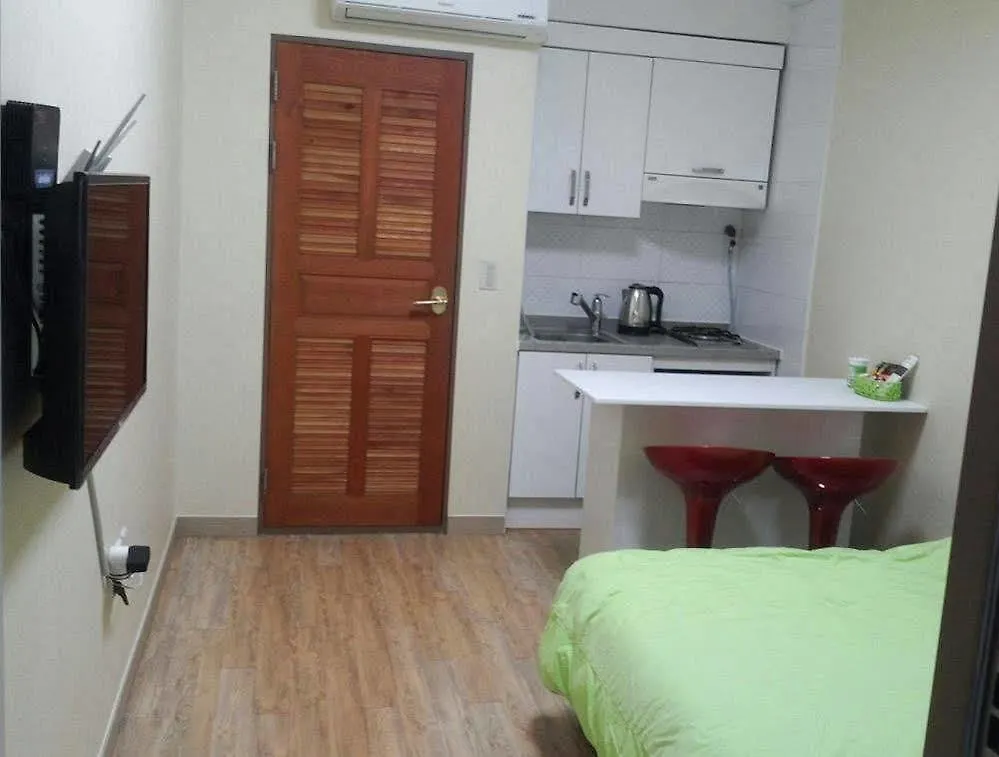 ** Отель Again Seoul Guesthouse Южная Корея